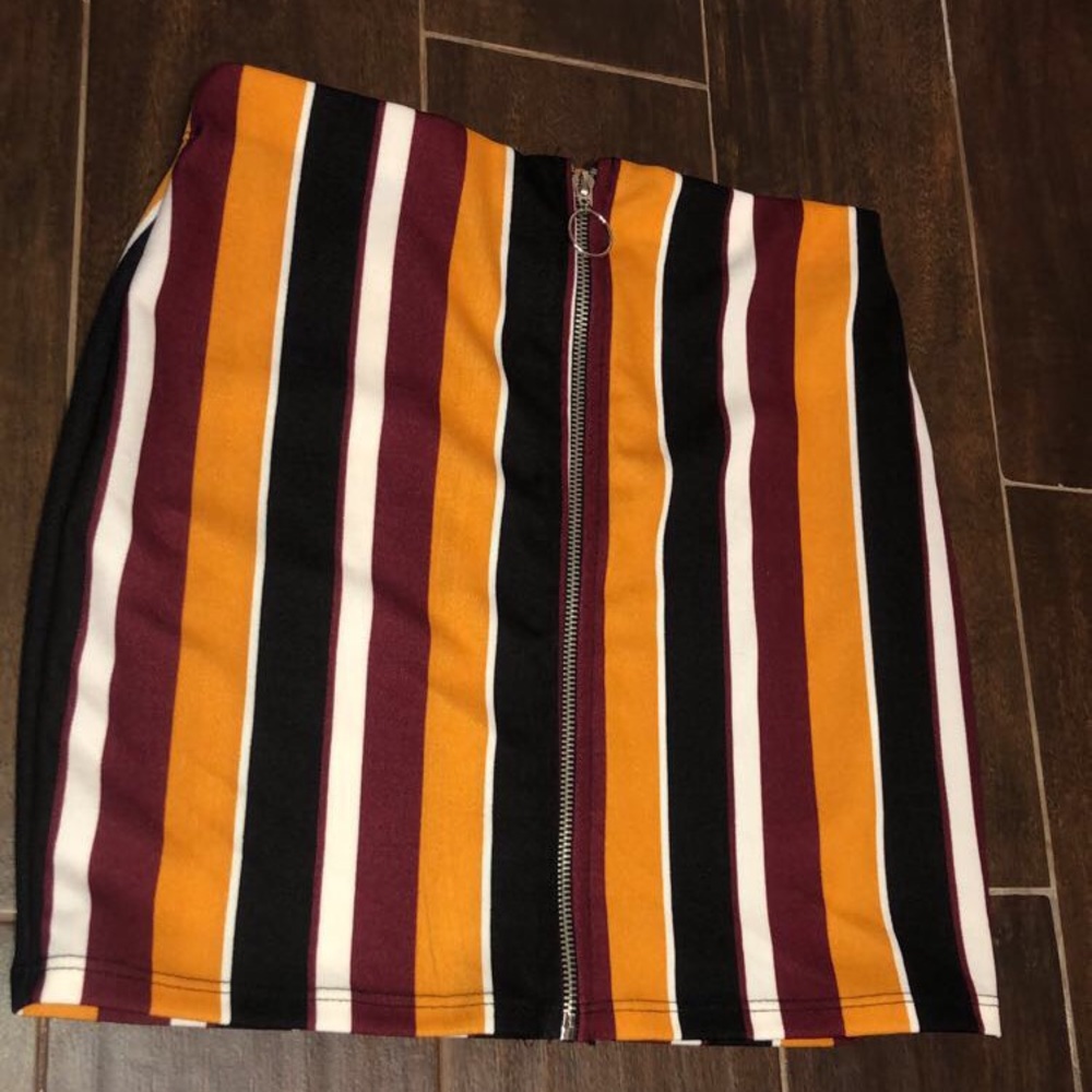 stripped skirt